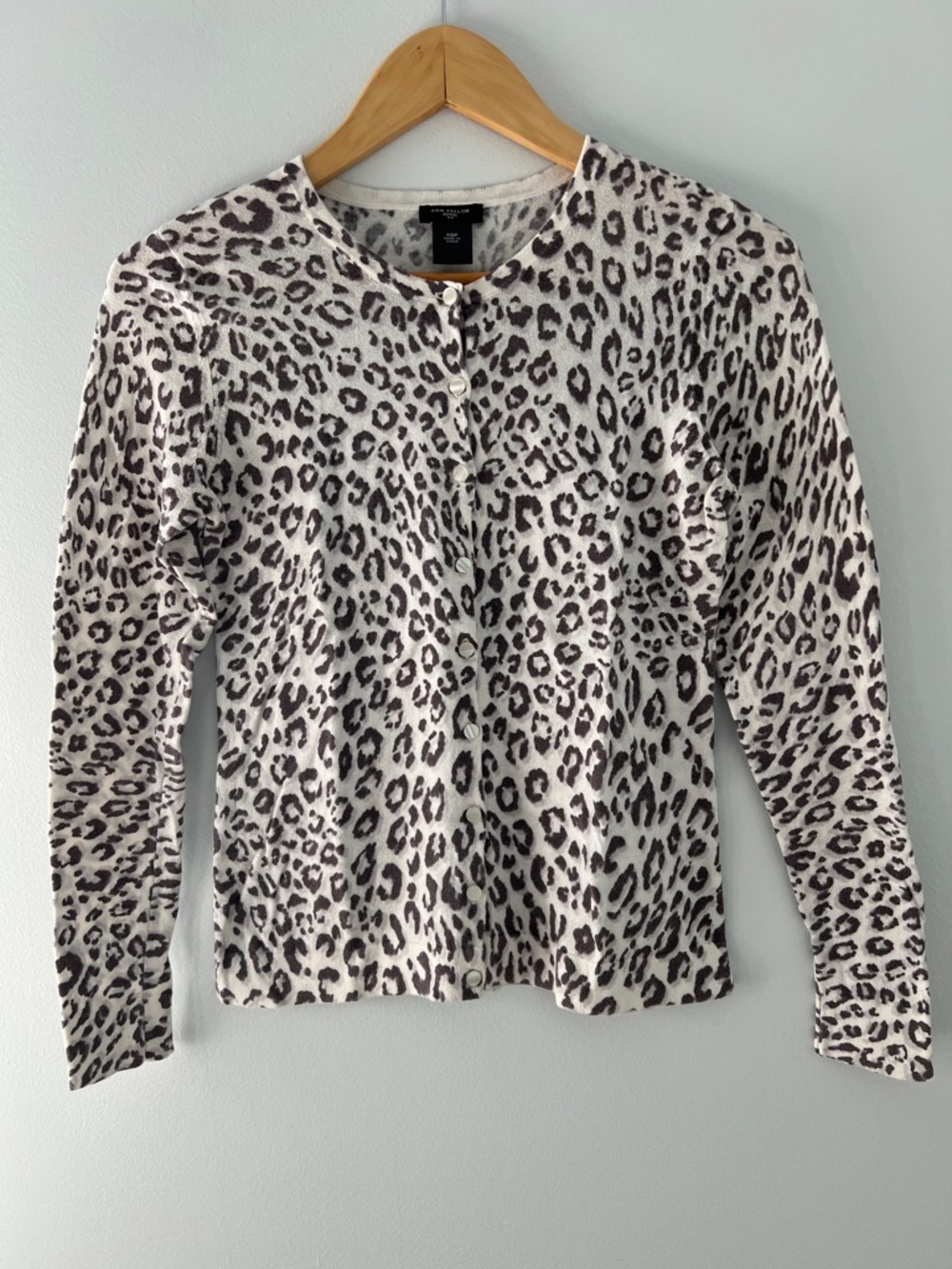 Ann Taylor Leopard Print Crewneck Cardigan - Off White & Grey #70251 Size XSP
